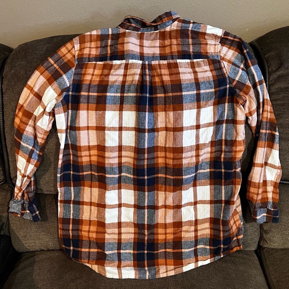 Natural Reflections Women’s Flannel Long Sleeve Button front top. Size XL. - Picture 3 of 5